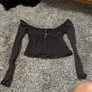 BDG Off-Shoulder Long Sleeve Ribbed Top in Dark Brown